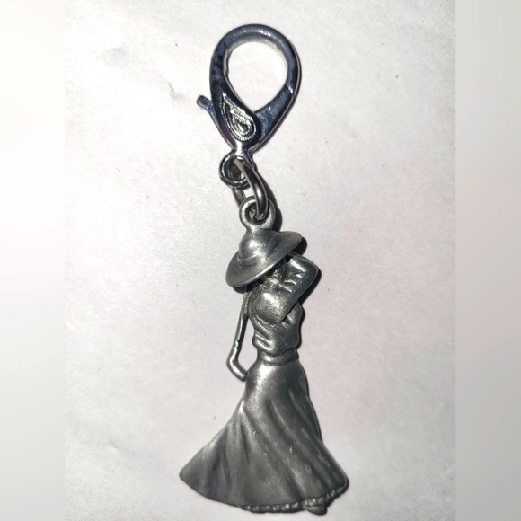 Fort Pewter Lady Golfer Clip Keychain Bag Charm - Picture 1 of 6